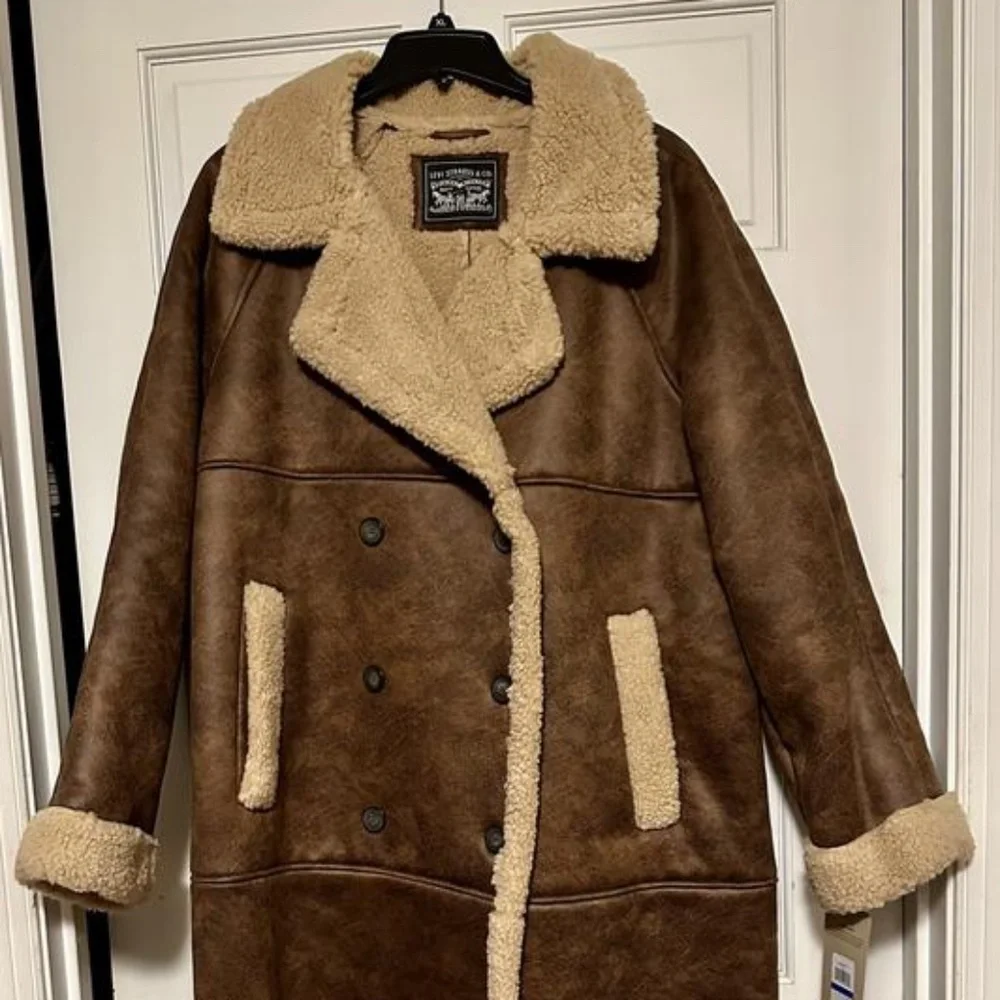 NEW Levi's womens Faux Shearling Long Coat sz L - Picture 4 of 6